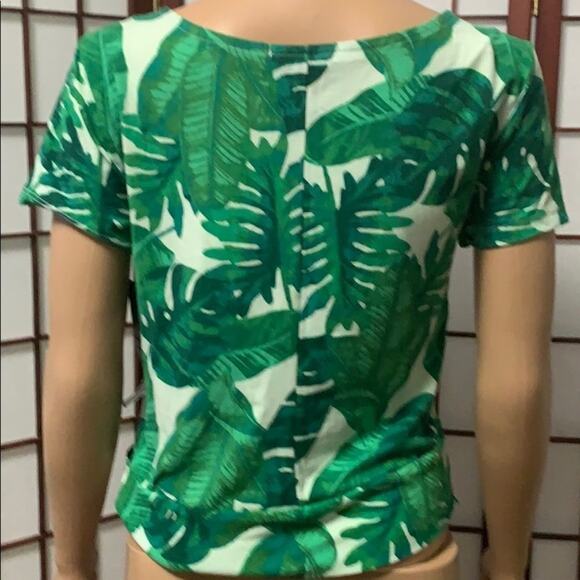 NWT ALMOST FAMOUS GREEN & WHITE TOP Size S - Picture 3 of 6